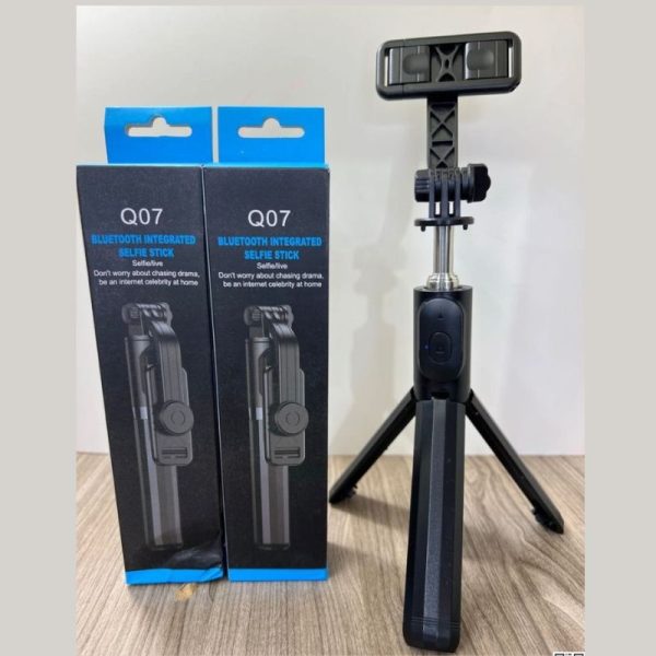 Q07 Bluetooth Selfie Stick Tripod (Without LED